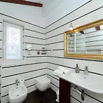Mirta - Three Bedroom With Terrace * Murter