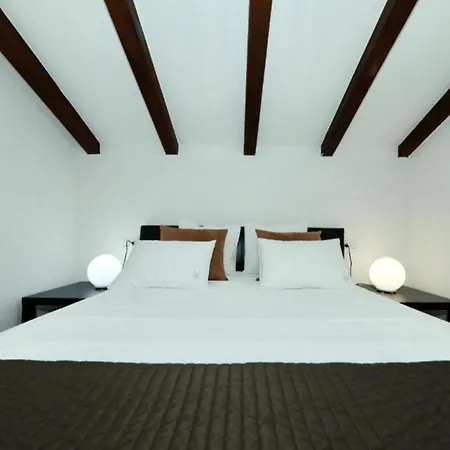 Prázdninový dům Mirta - Three Bedroom With Terrace *